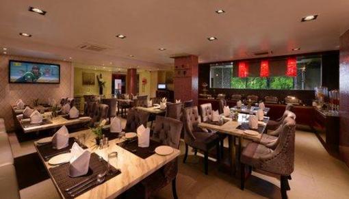 фото отеля Hotel Tulip Inn Ahmedabad