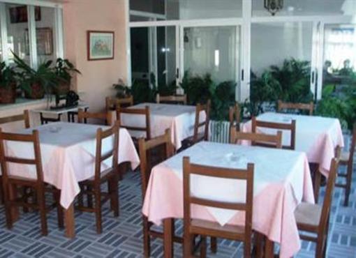 фото отеля Hostal Rivera