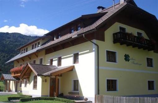 фото отеля Landhaus Flaschberger