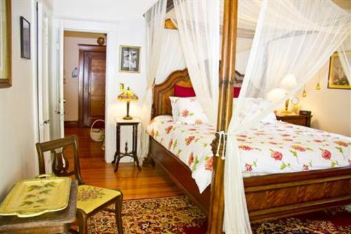 фото отеля Paradise Bed and Breakfast