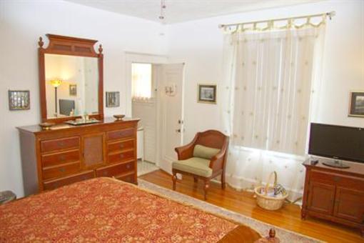 фото отеля Paradise Bed and Breakfast