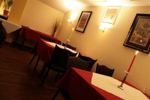 фото отеля Hotel Baeren Lachen