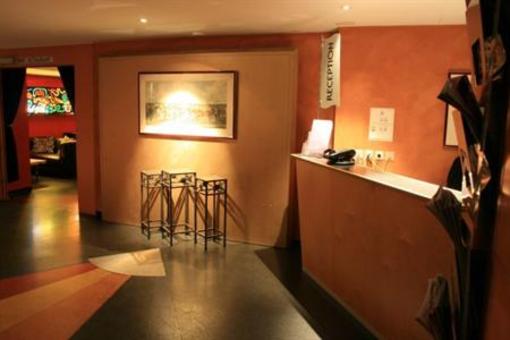 фото отеля Hotel Baeren Lachen