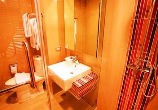 фото отеля Heaven @ 4 Hotel Bangkok