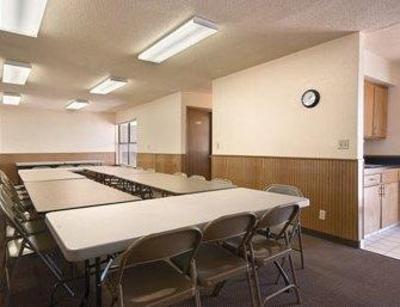 фото отеля Super 8 Goodland