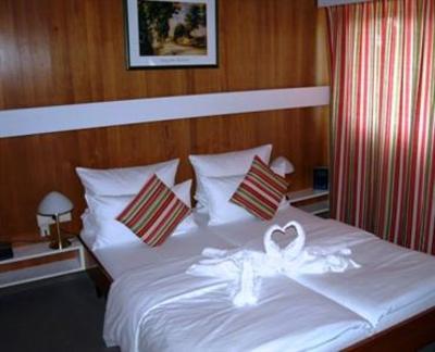 фото отеля Landgasthof & Hotel Zum Schwan