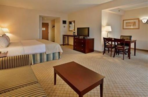 фото отеля Holiday Inn Hotel & Suites Springfield - I-44