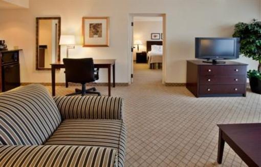 фото отеля Holiday Inn Hotel & Suites Springfield - I-44