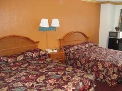 фото отеля Snelling Motel