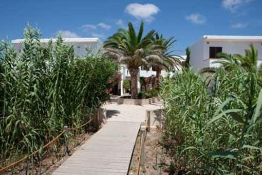 фото отеля Hostal Sol i Mar