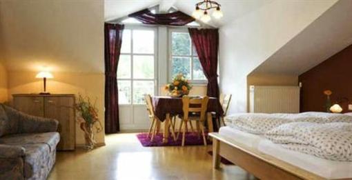 фото отеля Landgasthof Hotel Zum Hirschenstein