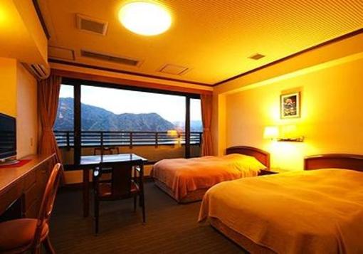 фото отеля Kawaguchiya Riverside Hotel