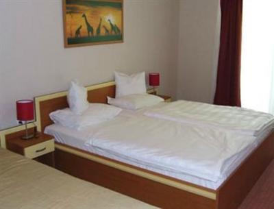 фото отеля Beach Hotel Siofok