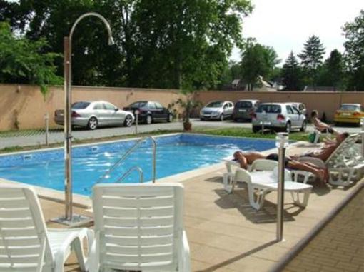 фото отеля Beach Hotel Siofok