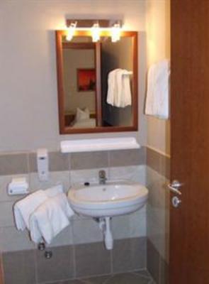 фото отеля Beach Hotel Siofok