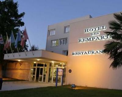 фото отеля Hotel Des Remparts Rochefort (France)