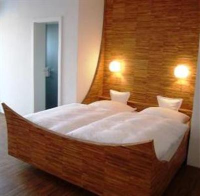 фото отеля Hotelmaerchen Garni