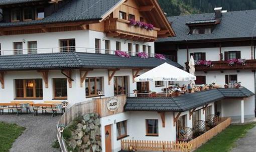 фото отеля Aparthotel Cafe Auer