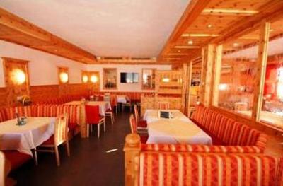 фото отеля Aparthotel Cafe Auer