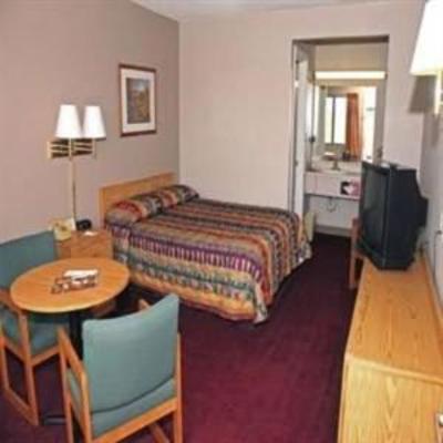 фото отеля Cherokee Casino Inn Catoosa