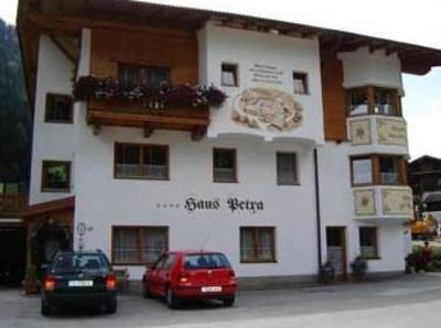 фото отеля Haus Petra Apartment Neustift im Stubaital