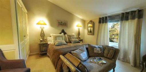 фото отеля Domaine De Mejean Guest House Alleins