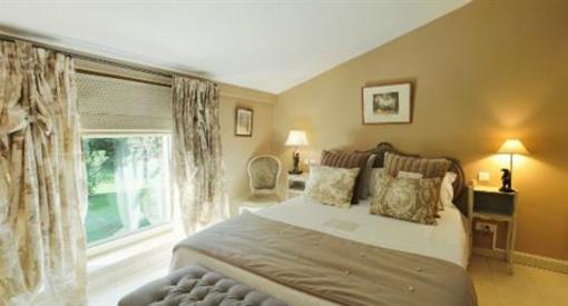 фото отеля Domaine De Mejean Guest House Alleins