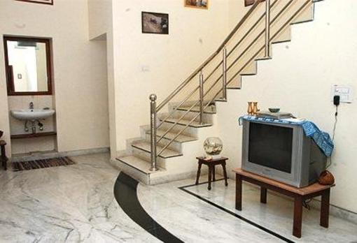 фото отеля Pink City Home Stay