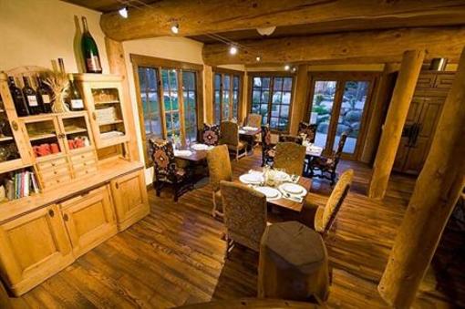 фото отеля Painted Rock Lodge