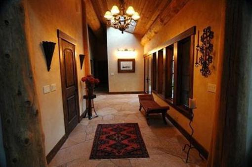 фото отеля Painted Rock Lodge