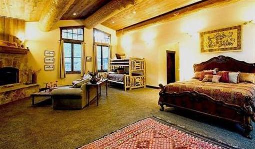 фото отеля Painted Rock Lodge