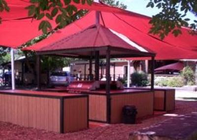 фото отеля Mount Beauty Holiday Centre & Caravan Park Accommodation