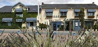 фото отеля Auberge De La Truffe Hotel Sorges