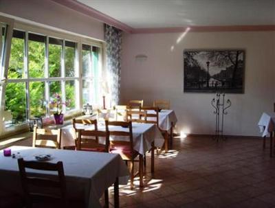 фото отеля Hotel Garni Am Eckernweg