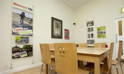 фото отеля YHA Hostel Eastbourne