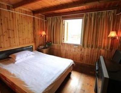 фото отеля Longji Da Yao Zhai International Youth Hostel