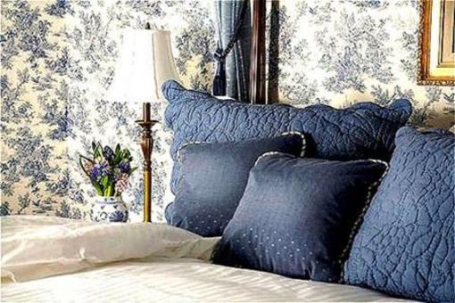 фото отеля The Manor on Golden Pond Hotel Holderness