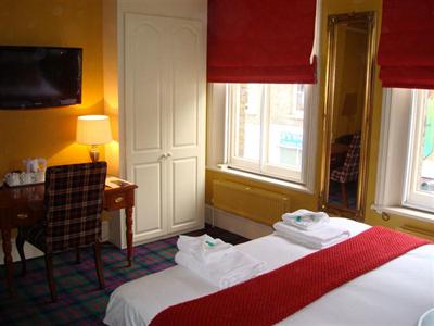 фото отеля The Red Cow Hotel London