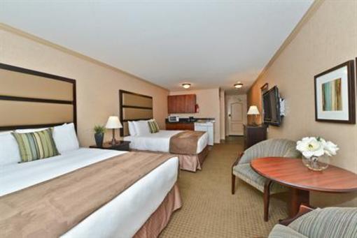 фото отеля Prestige Hotel Radium Hot Springs