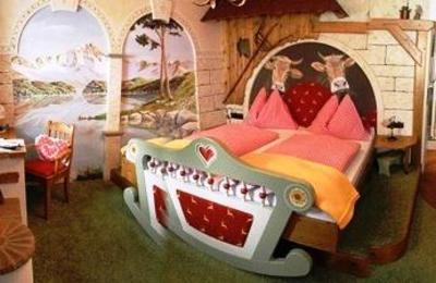фото отеля Themenpension Haus Sanz