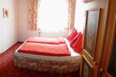 фото отеля Themenpension Haus Sanz