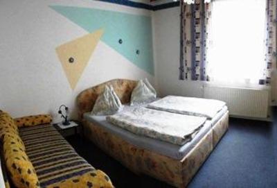 фото отеля Themenpension Haus Sanz
