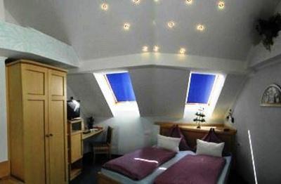 фото отеля Themenpension Haus Sanz