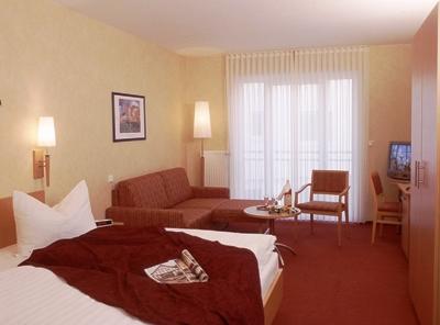 фото отеля Dom-Hotel Osnabruck