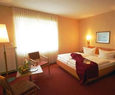 фото отеля Dom-Hotel Osnabruck