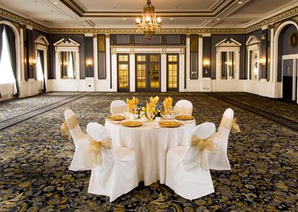 фото отеля Delta Bessborough
