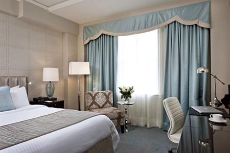 фото отеля Delta Bessborough