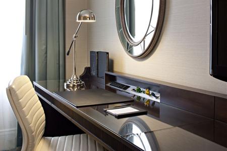 фото отеля Delta Bessborough