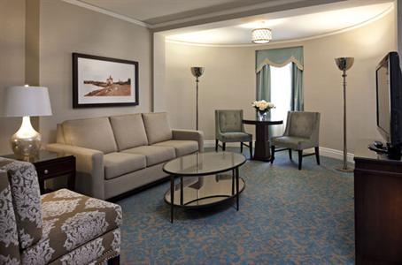 фото отеля Delta Bessborough