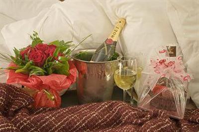 фото отеля Comfort Inn & Suites Saint Jerome